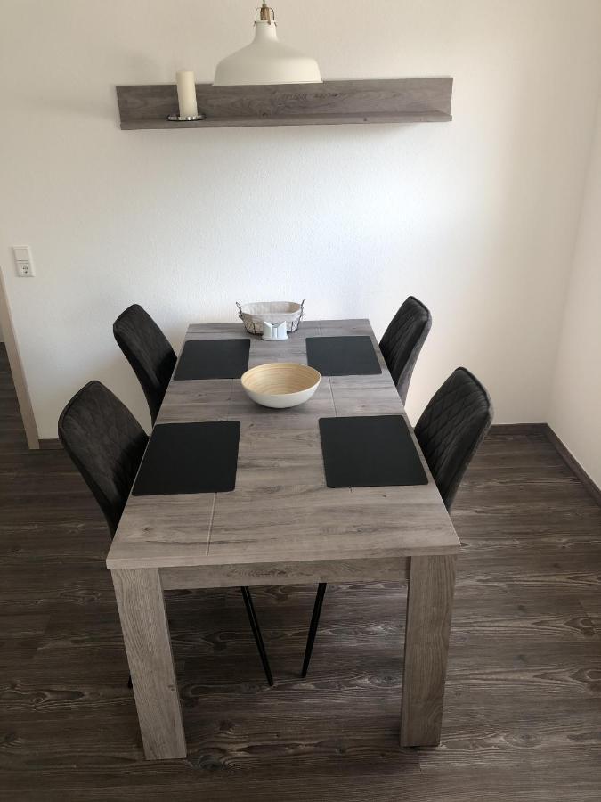 Ferienwohnung Husum Flair ภายนอก รูปภาพ